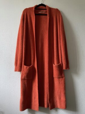 Lang zacht oranje vest (M)