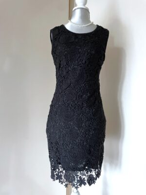 Zwarte kanten jurk mouwloos (M)