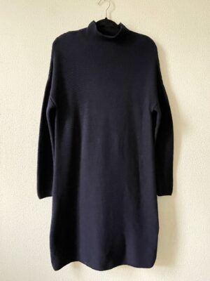 Donkerblauwe gebreide jurk (M)